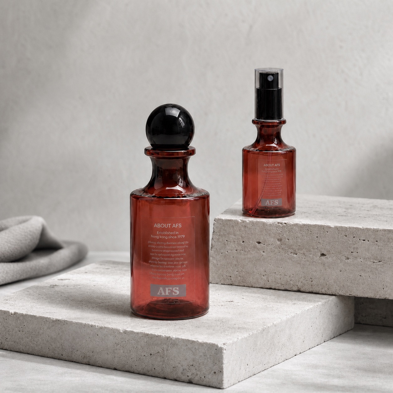 Amber light-proof PET airless bottle for emulsion pump foundation