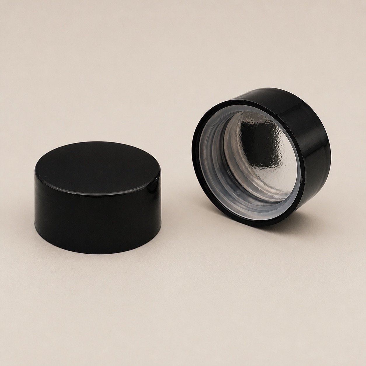 Double-layered childproof cap