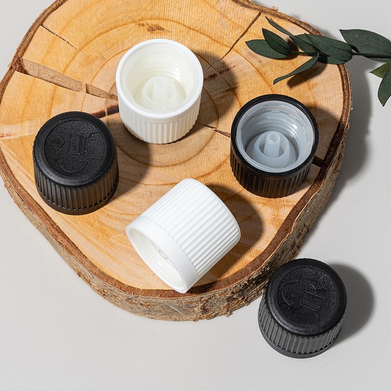 18-415 Childproof Cap with Funnel Stopper, Compatible with Essential Oil Bottles, Glass Bottles, etc.