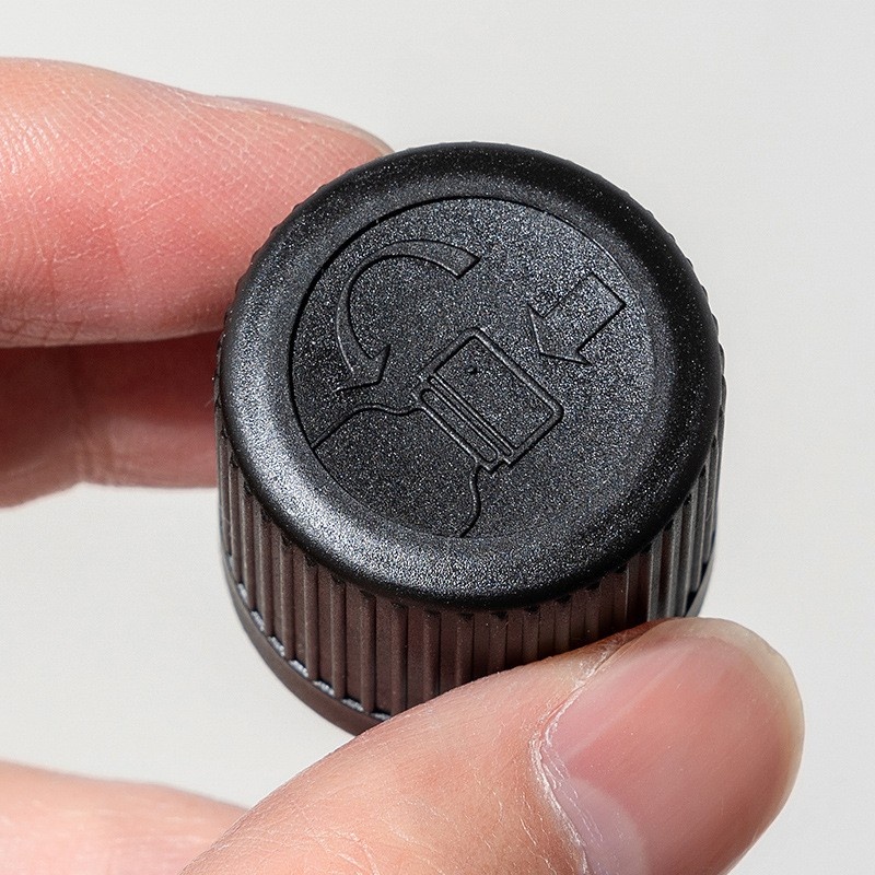 18-415 Childproof Cap with Funnel Stopper, Compatible with Essential Oil Bottles, Glass Bottles, etc.