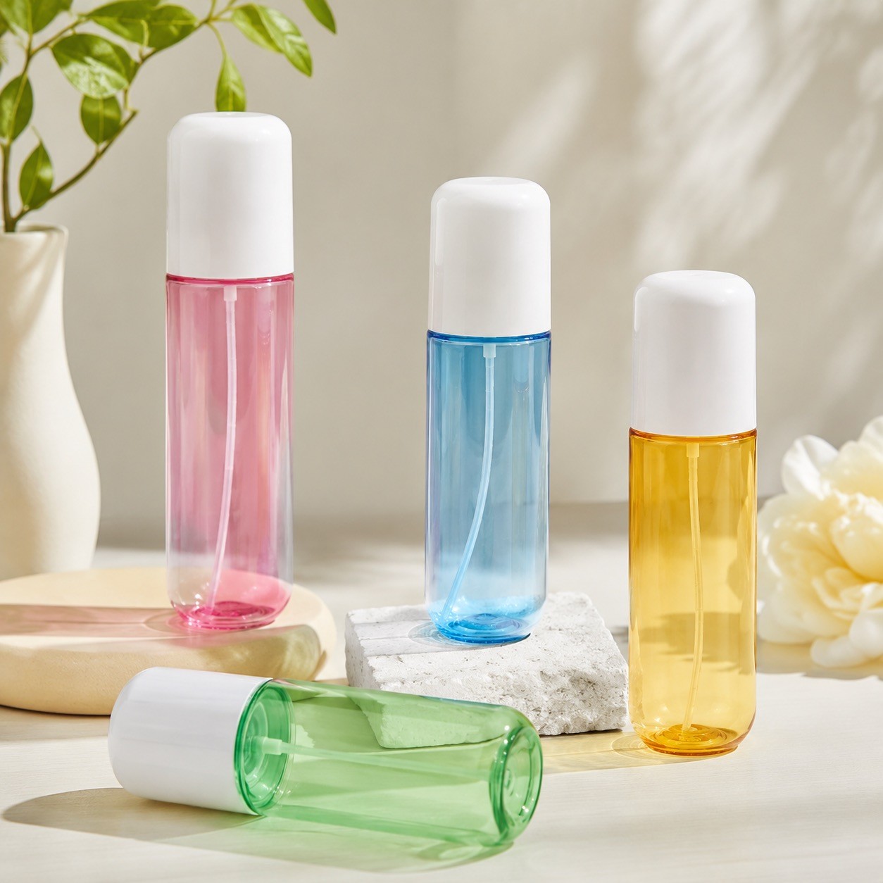 Luxury 100/120/150ml Red Blue Orange Plastic PET Perfume Spray Bottle with Lid a