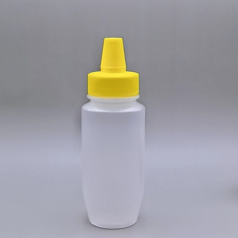PP translucent plastic squeeze bottle, 180ml, honey bottle, pointed spout cap, s