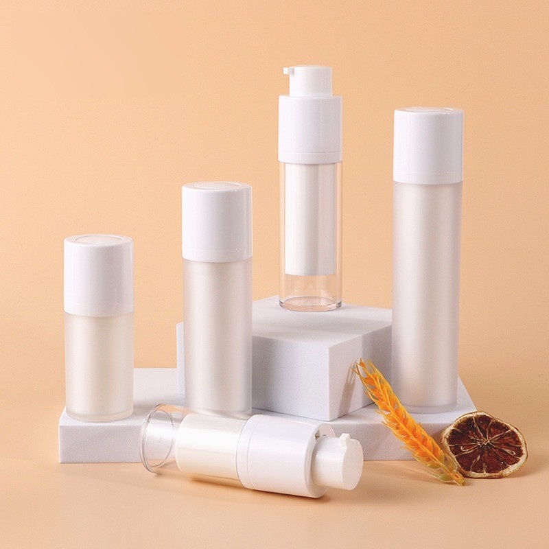 Custom 15ml 30ml 50ml White Black Twist Plastic Serum Packaging Container Acrylic Lotion Bottle with Cosmetic Airless Pump