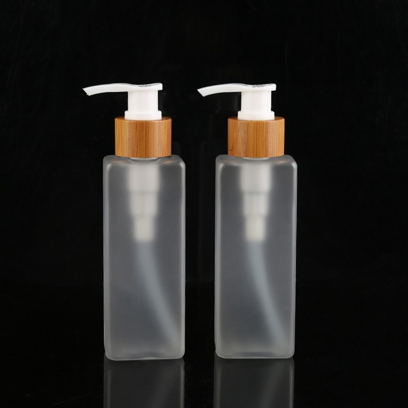 120ml Frosted Pet Emulsion Dispenser Bottle Bamboo Wood Pump Bottle Hand Sanitizer Shower Gel Bottle Daily Chemical Packaging Materials