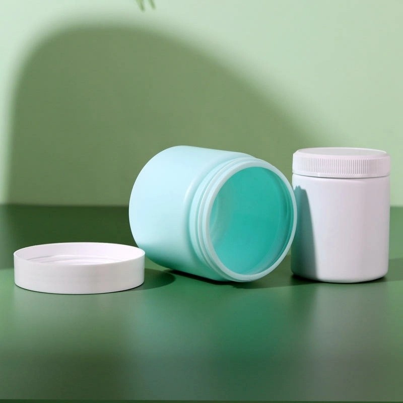 White Cream Jars Cosmetic Packaging